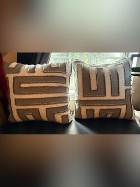 Luxurious Neutral Geometric Textured Throw Pillow - Cream and Gray. Set of two